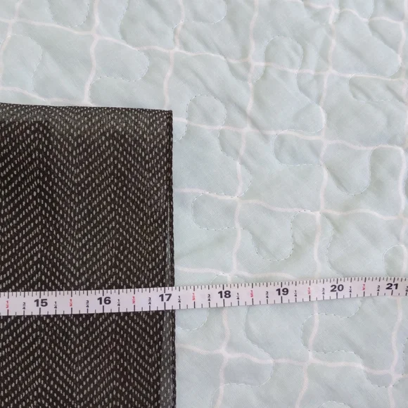 Laura Ashley scarf - Picture 2 of 4